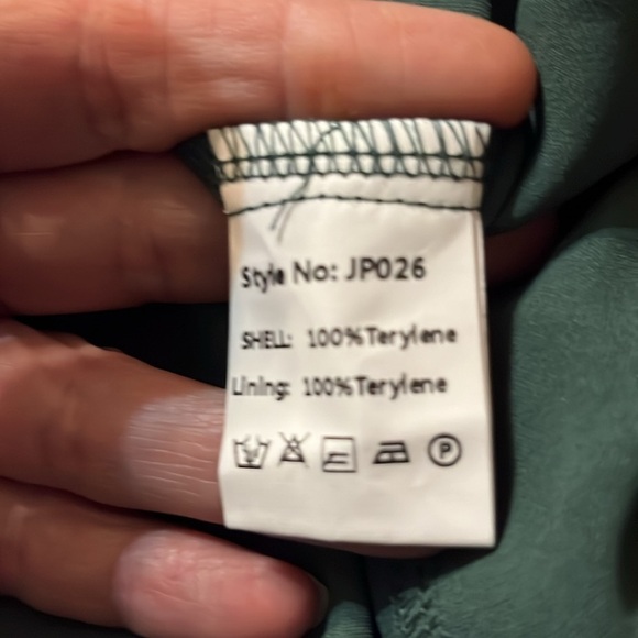 V Neck Casual Button Belted Rompers Short Sleeve Wrap Beach Short with Pockets - Picture 5 of 5